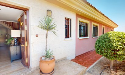 Reventa - Villa - Aguilas