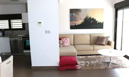 Resale - Villa - Orihuela Costa - La Zenia