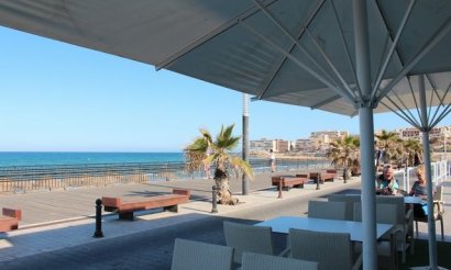 Resale - Villa - Orihuela Costa - La Zenia