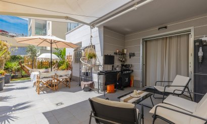 Resale - Apartment / flat - La Mata - Playa