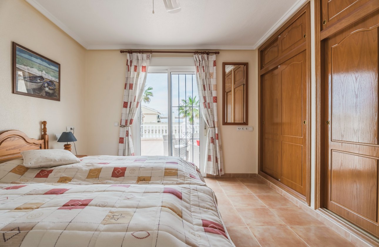 Resale - Villa - Gran Alacant - Monte y Mar