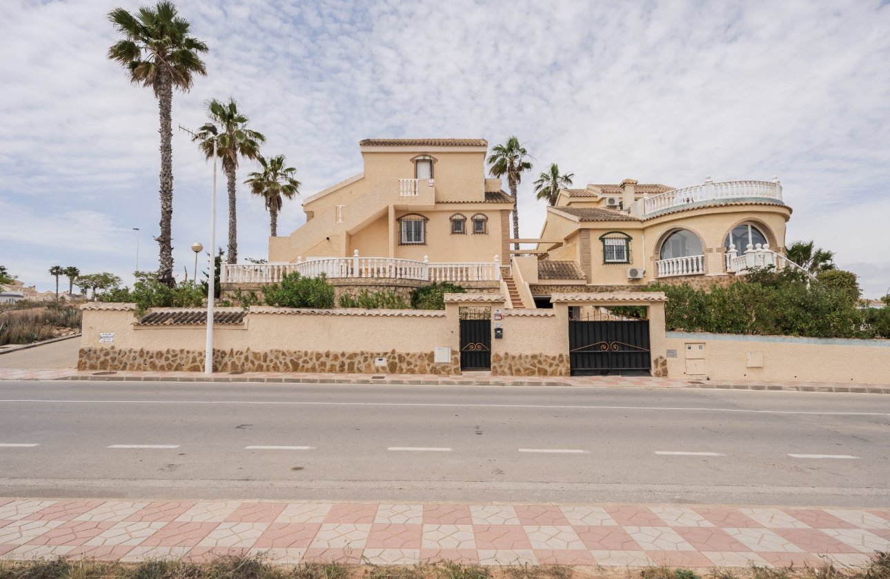 Resale - Villa - Gran Alacant - Monte y Mar