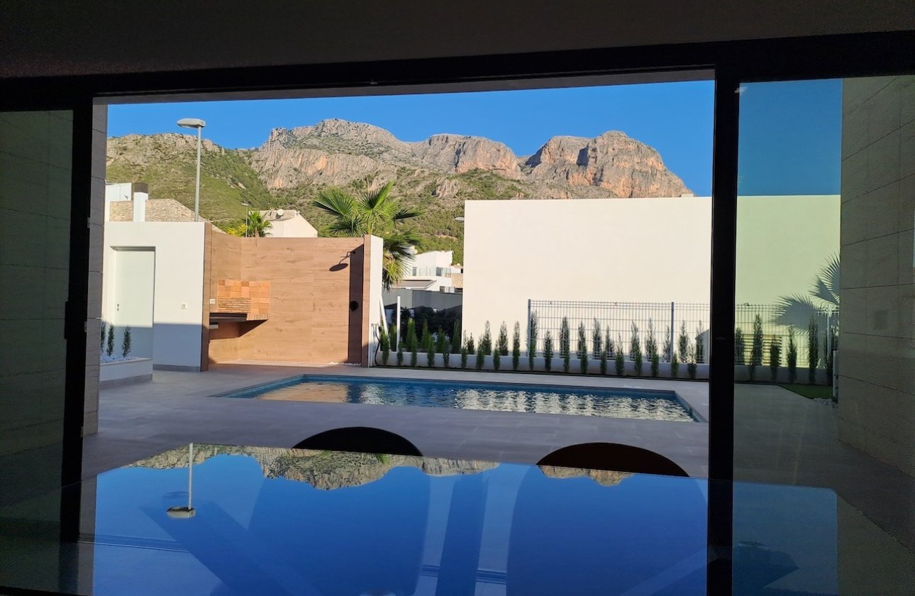 Resale - Villa - Polop - Urbanizaciones