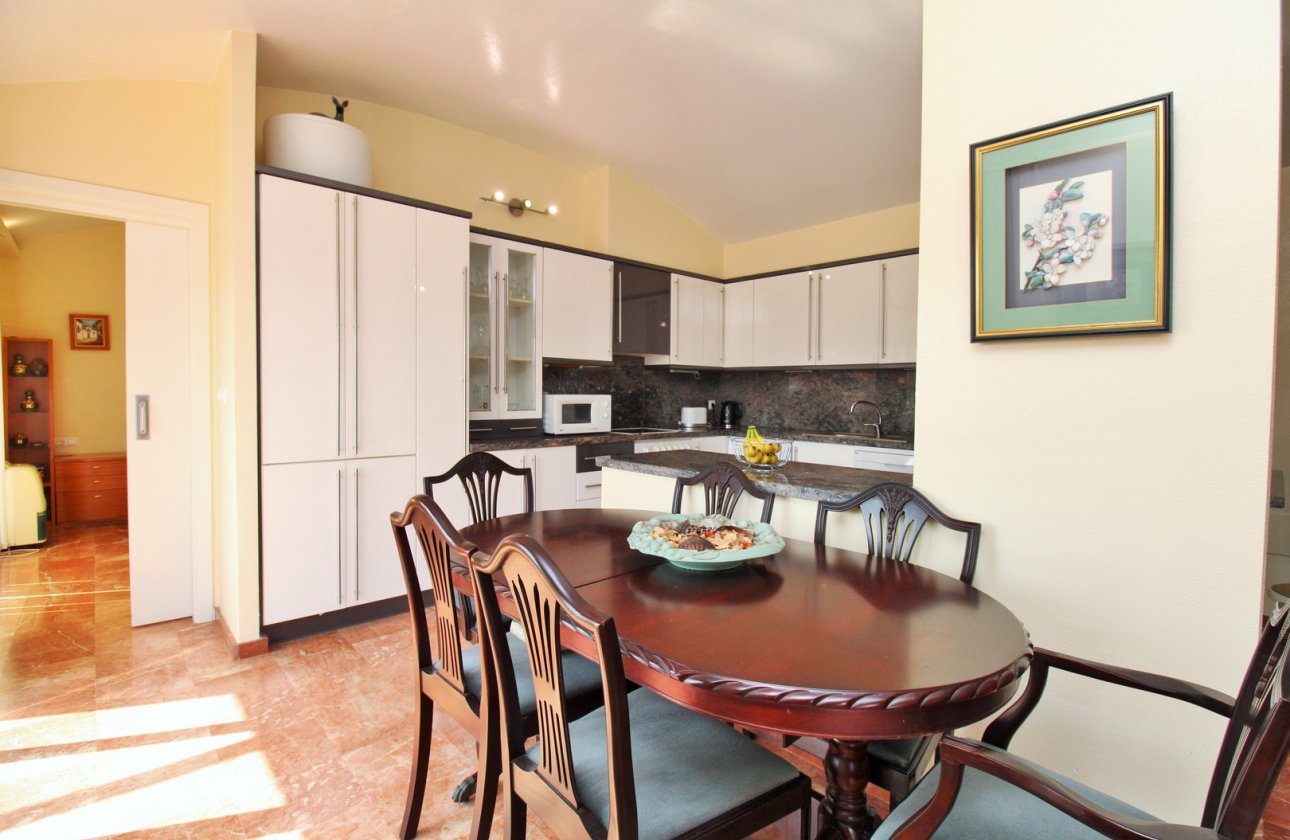 Resale - Apartment / flat - Orihuela Costa - Las Ramblas