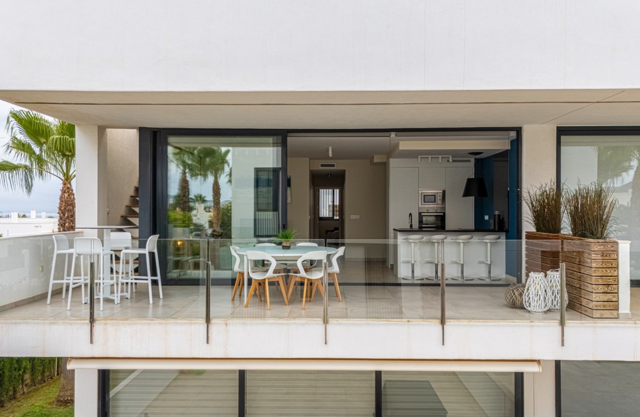 Reventa - Apartamento / piso - Mar de Cristal