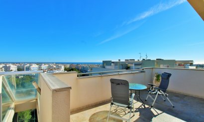 Resale - Apartment / flat - Villamartin - Los Dolses