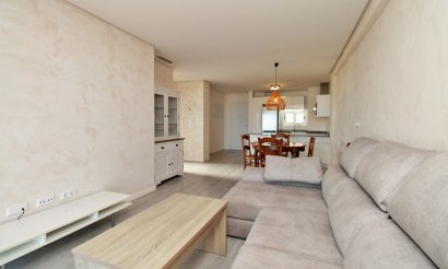 Resale - Apartment / flat - Villamartin - Los Dolses