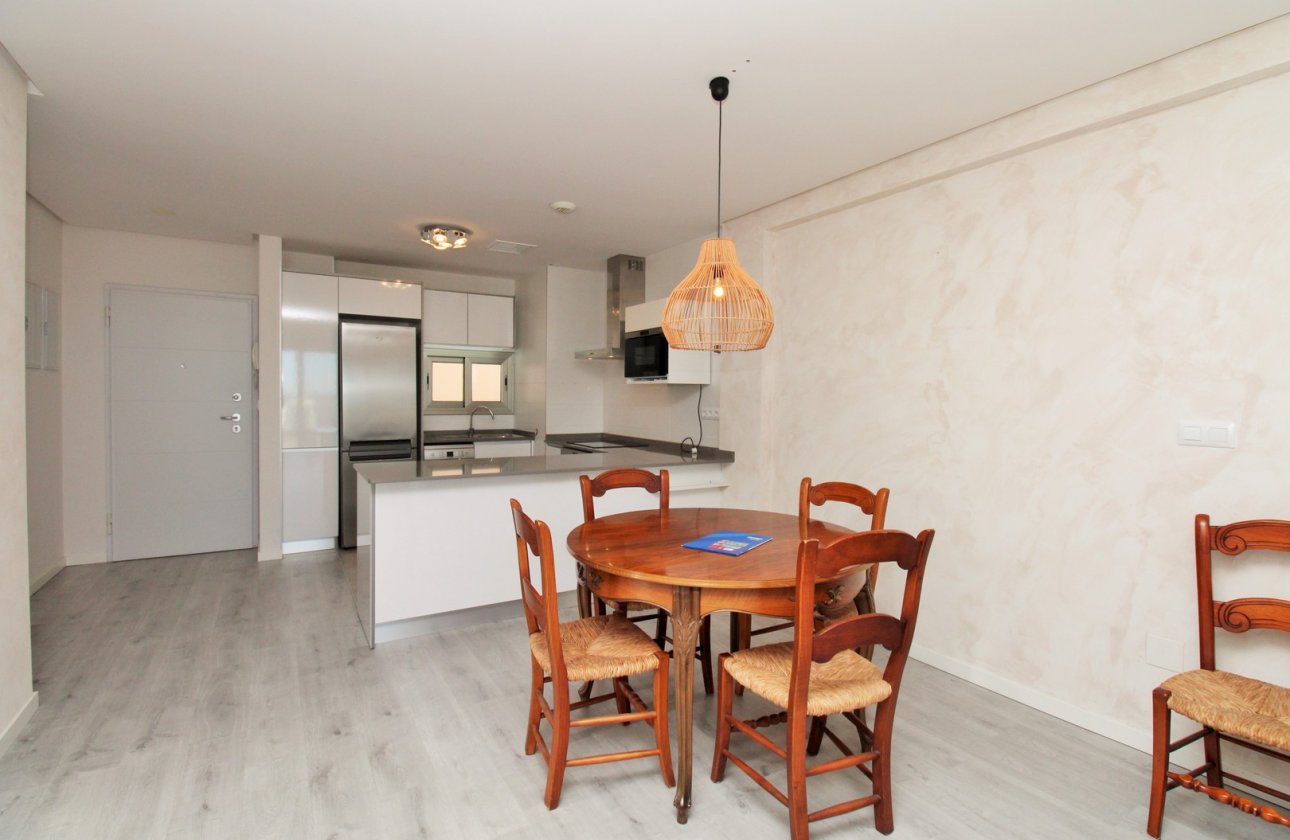 Resale - Apartment / flat - Villamartin - Los Dolses