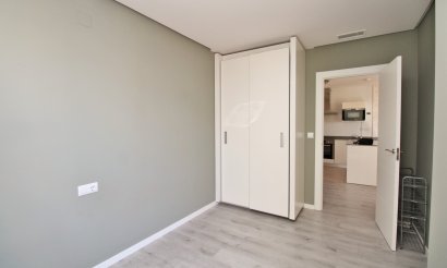 Resale - Apartment / flat - Villamartin - Los Dolses