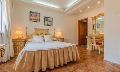 Resale - Villa - La Manga del Mar Menor - Playa del Estacio