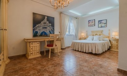 Resale - Villa - La Manga del Mar Menor - Playa del Estacio