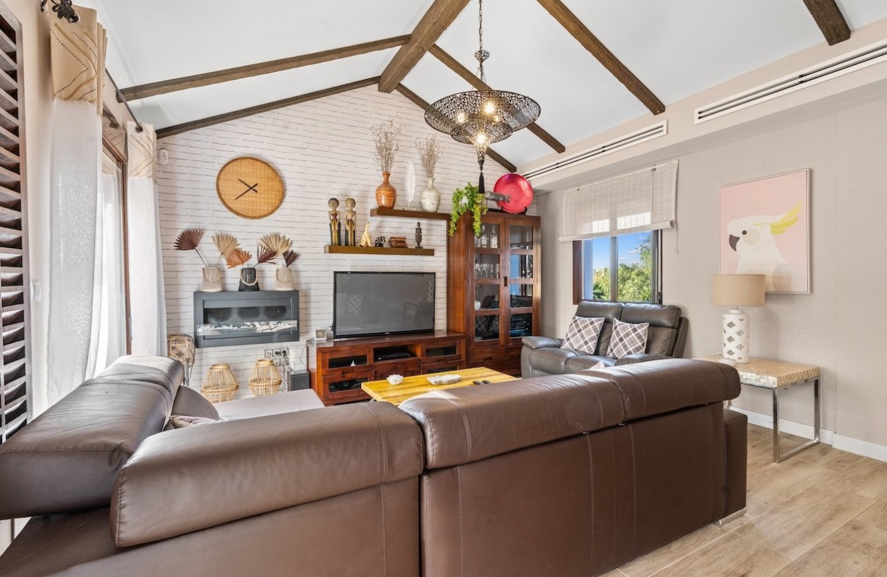 Resale - Villa - Santa Pola - El Poble Llevanti