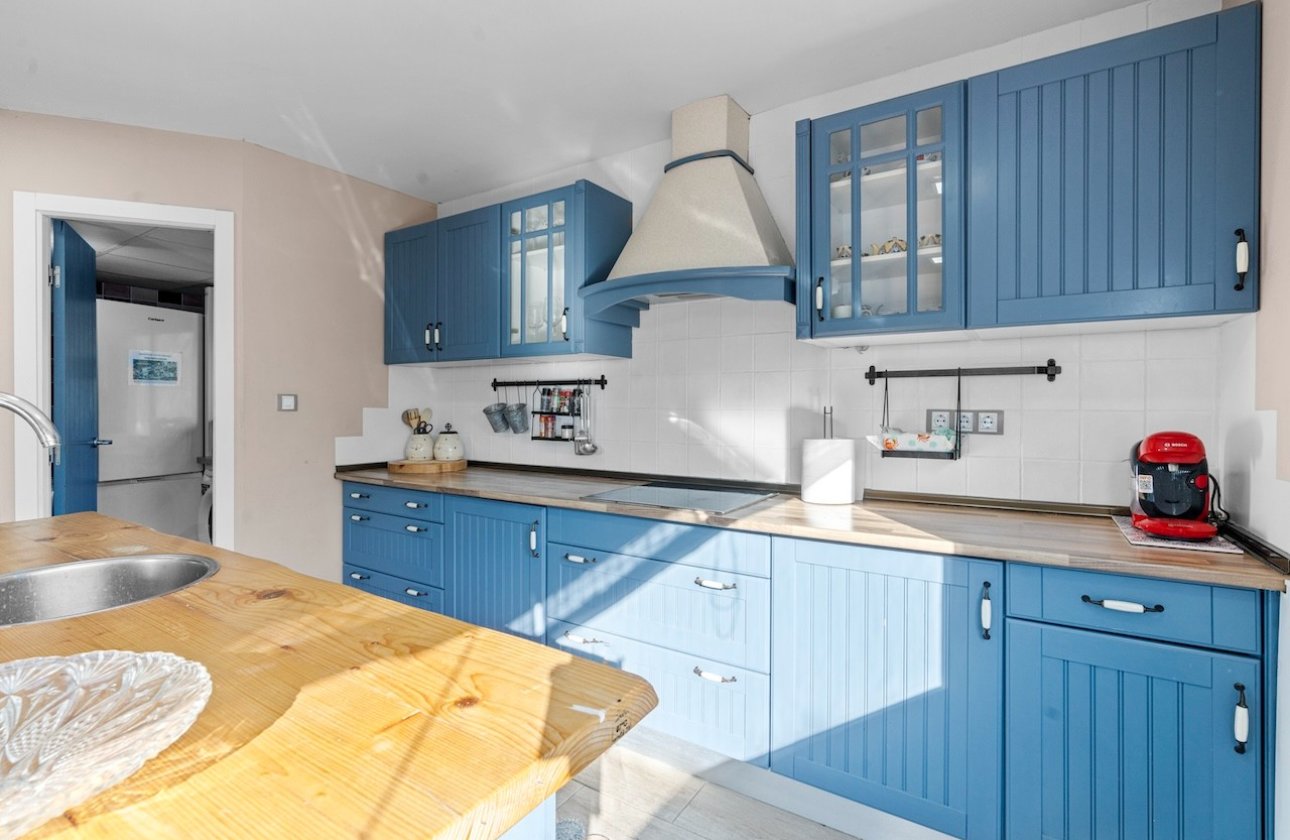 Resale - Villa - Santa Pola - El Poble Llevanti