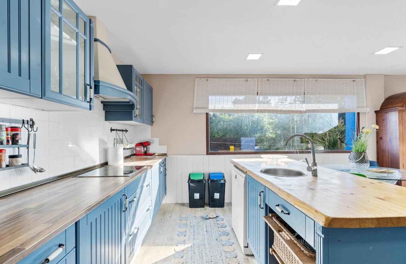 Resale - Villa - Santa Pola - El Poble Llevanti