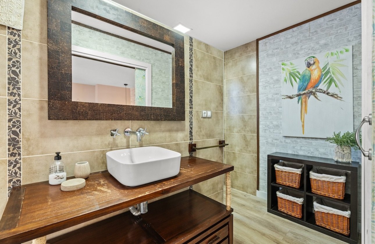 Resale - Villa - Santa Pola - El Poble Llevanti