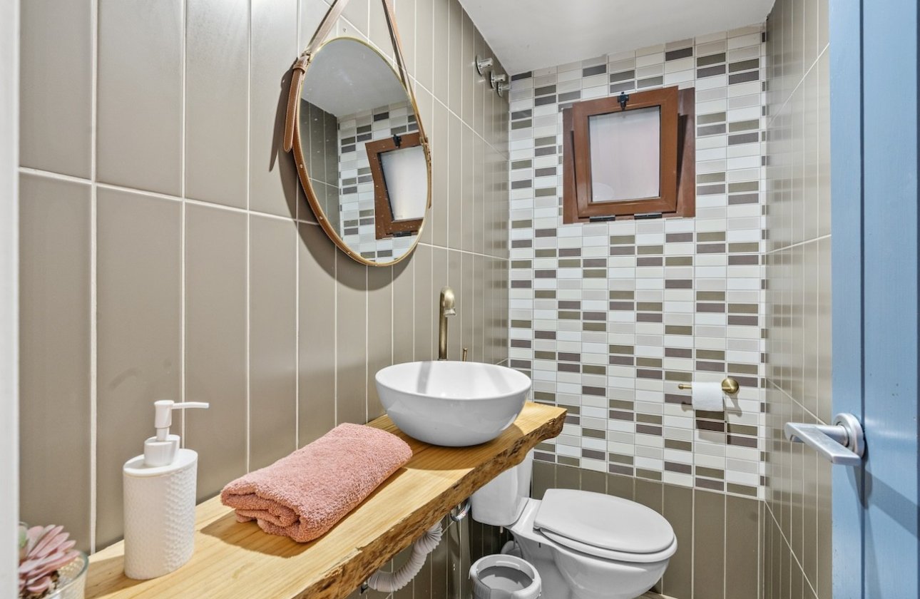 Resale - Villa - Santa Pola - El Poble Llevanti