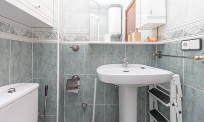 Resale - Apartment / flat - Benidorm - Rincon de Loix Llano