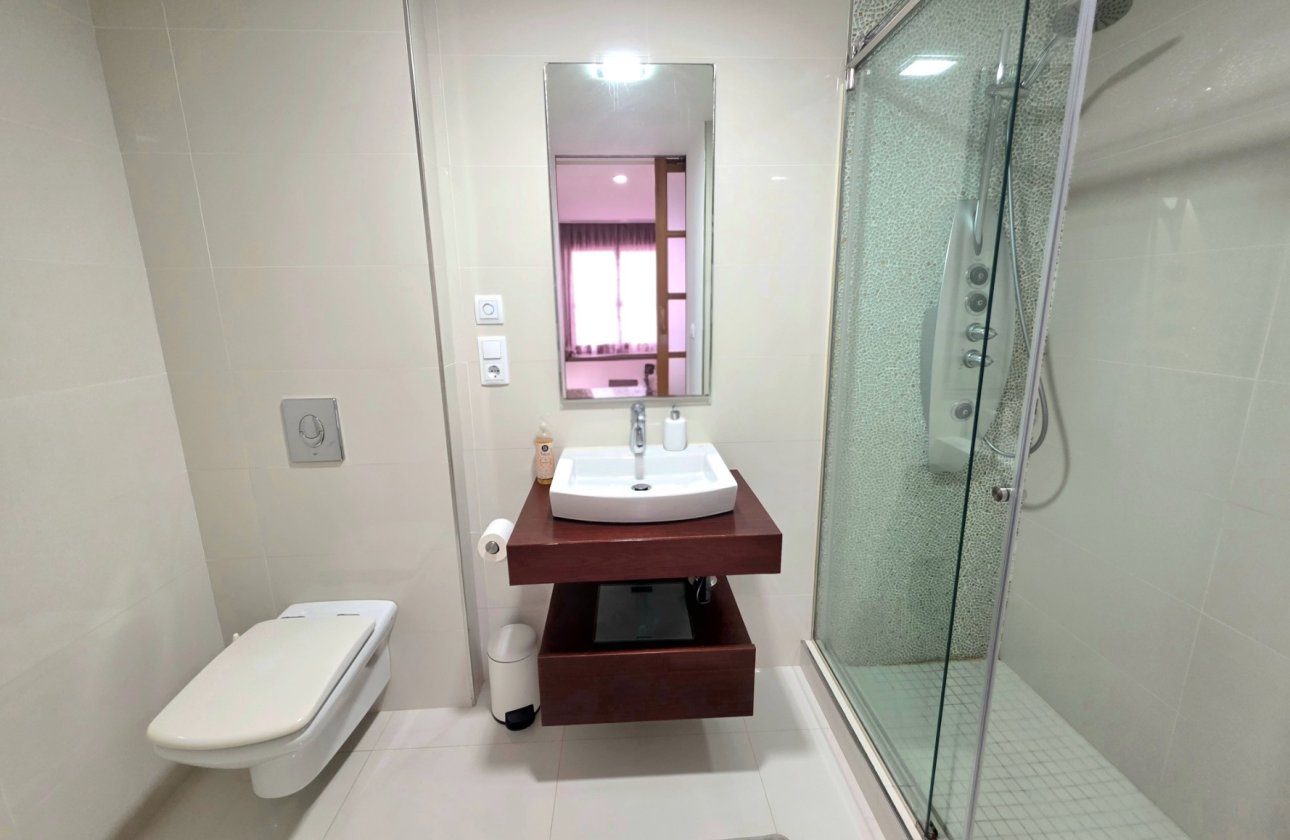 Resale - Apartment / flat - Guardamar del Segura