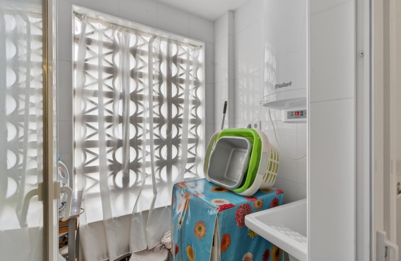 Resale - Apartment / flat - Orihuela Costa - Playa Flamenca