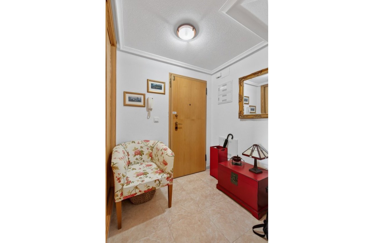 Resale - Apartment / flat - Orihuela Costa - Playa Flamenca