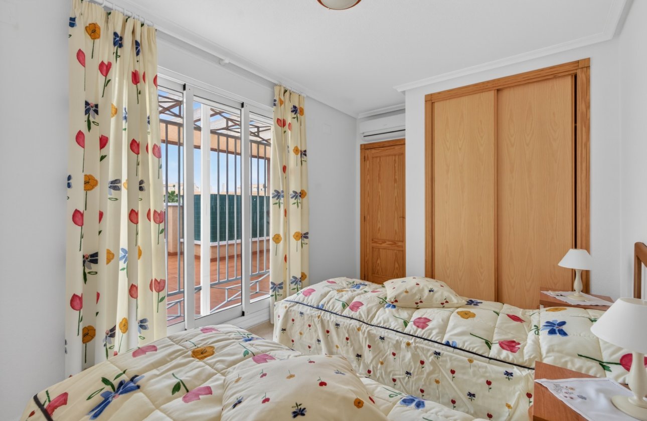 Resale - Apartment / flat - Orihuela Costa - Playa Flamenca