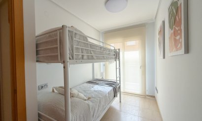 Resale - Apartment / flat - Aguilas - La Colonia