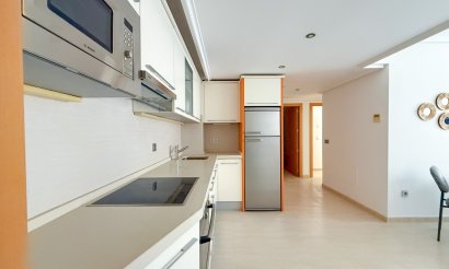 Resale - Apartment / flat - Aguilas - La Colonia