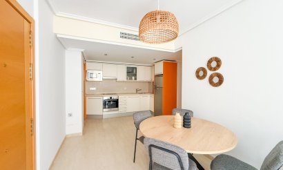 Resale - Apartment / flat - Aguilas - La Colonia