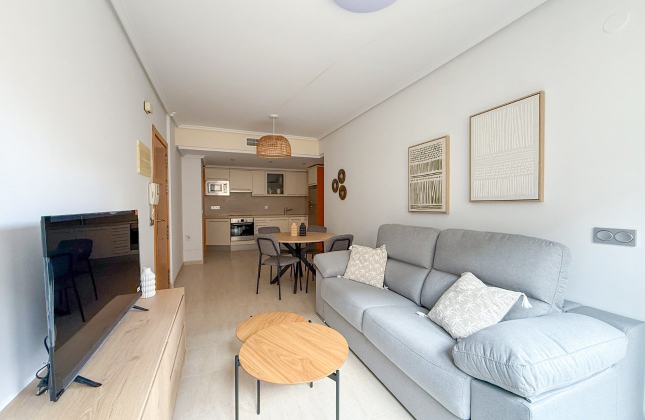 Resale - Apartment / flat - Aguilas - La Colonia