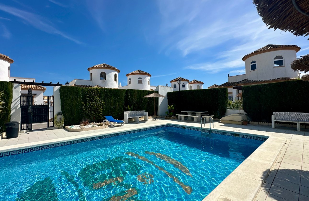 Resale - Villa - Guardamar del Segura - El Raso