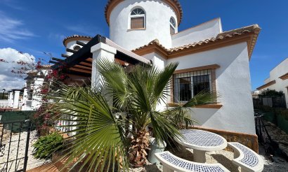 Resale - Villa - Guardamar del Segura - El Raso