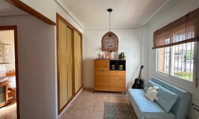 Resale - Villa - Guardamar del Segura - El Raso