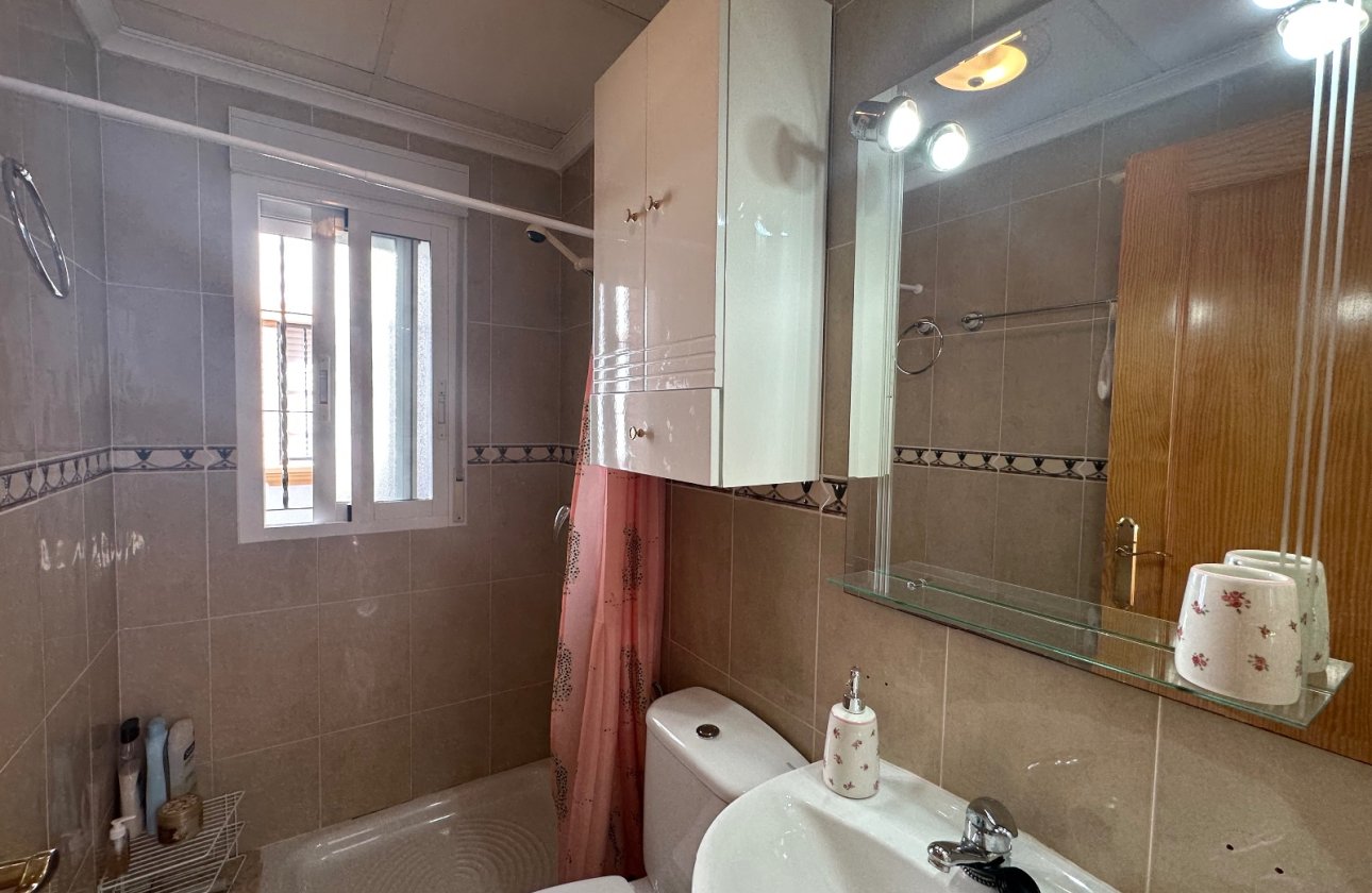 Resale - Villa - Guardamar del Segura - El Raso