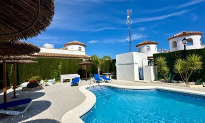 Resale - Villa - Guardamar del Segura - El Raso