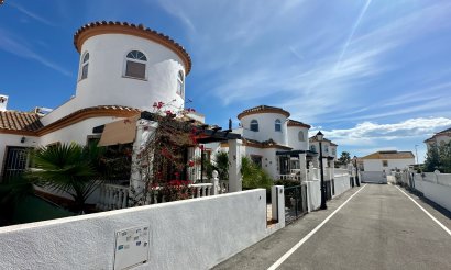 Resale - Villa - Guardamar del Segura - El Raso