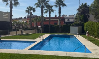 Reventa - Apartamento / piso - Orihuela Costa - Villamartín