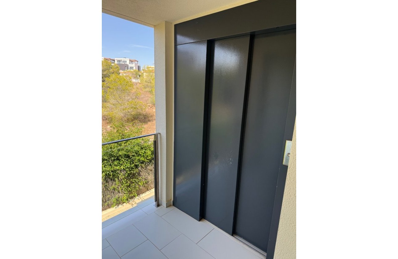 Reventa - Apartamento / piso - Orihuela Costa - Villamartín