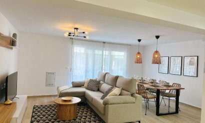 Resale - Apartment / flat - Torrevieja - Playa del cura