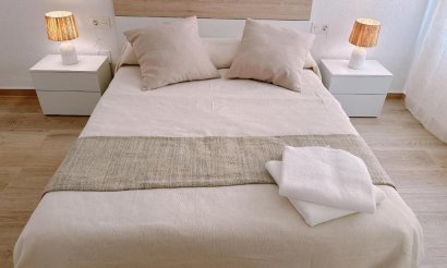 Resale - Apartment / flat - Torrevieja - Playa del cura