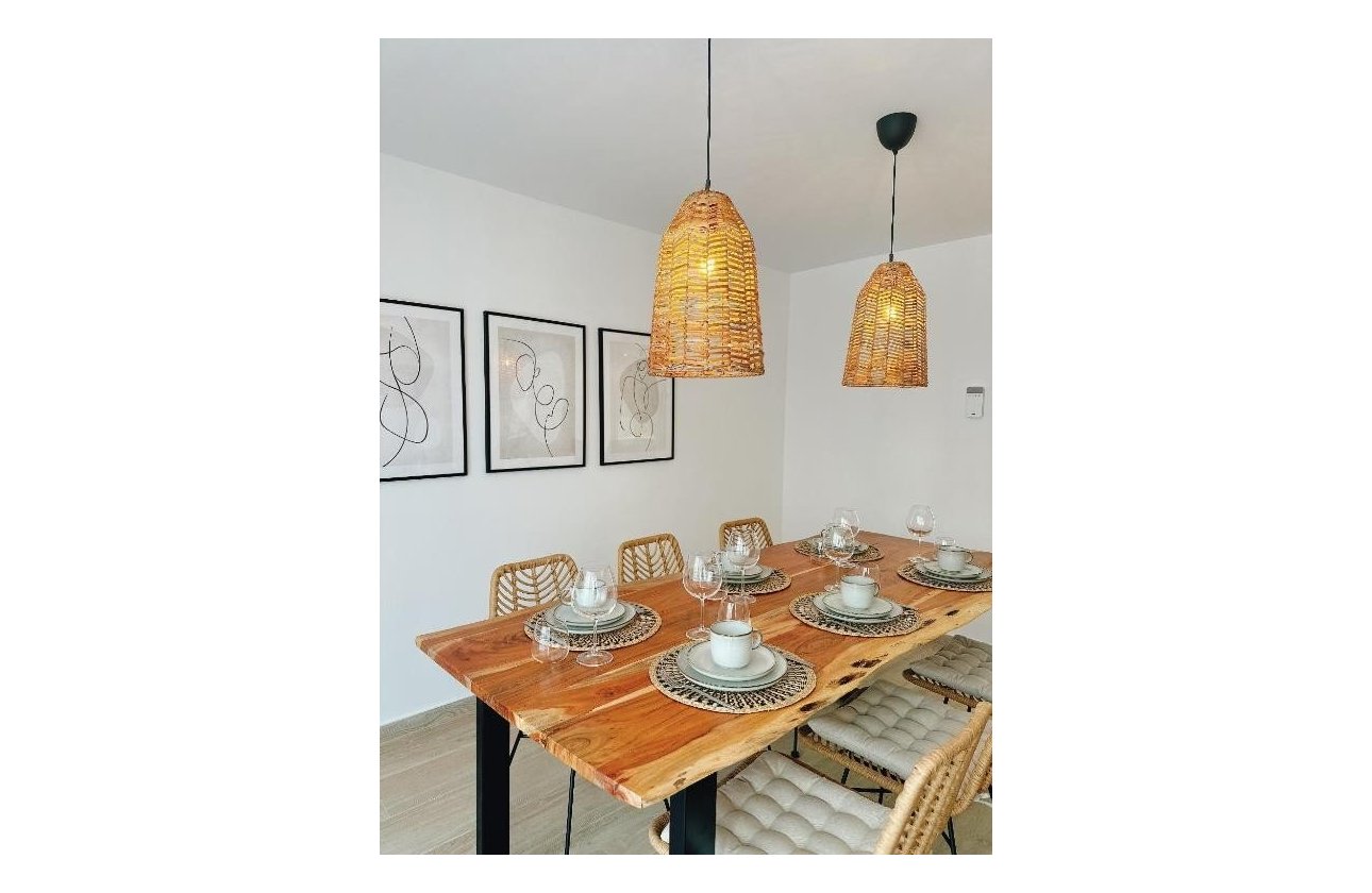 Resale - Apartment / flat - Torrevieja - Playa del cura