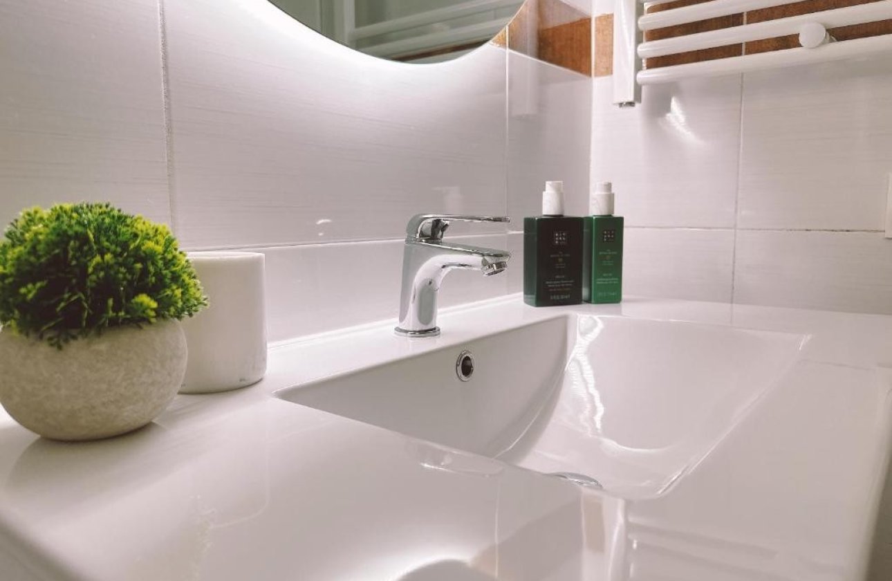 Resale - Apartment / flat - Torrevieja - Playa del cura