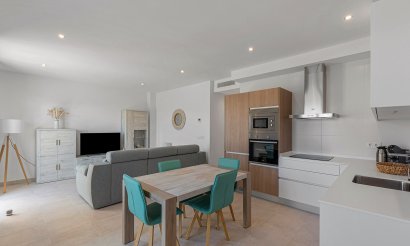 Resale - Apartment / flat - Pilar de la Horadada - Zona Pueblo