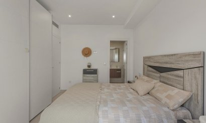 Resale - Apartment / flat - Pilar de la Horadada - Zona Pueblo