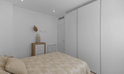 Resale - Apartment / flat - Pilar de la Horadada - Zona Pueblo