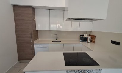 Resale - Villa - Cabo Roig