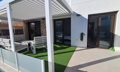 Resale - Villa - Cabo Roig