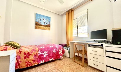 Revente - Appartement - Punta Prima