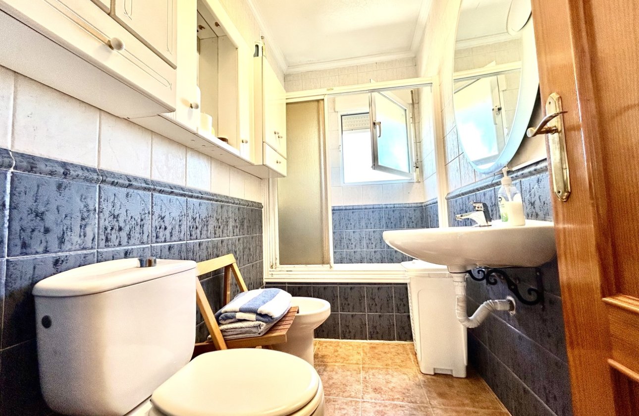 Revente - Appartement - Punta Prima