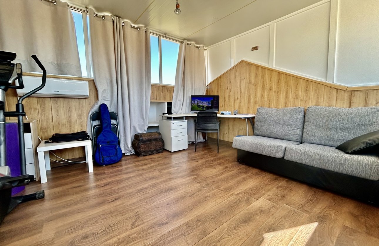 Revente - Appartement - Punta Prima