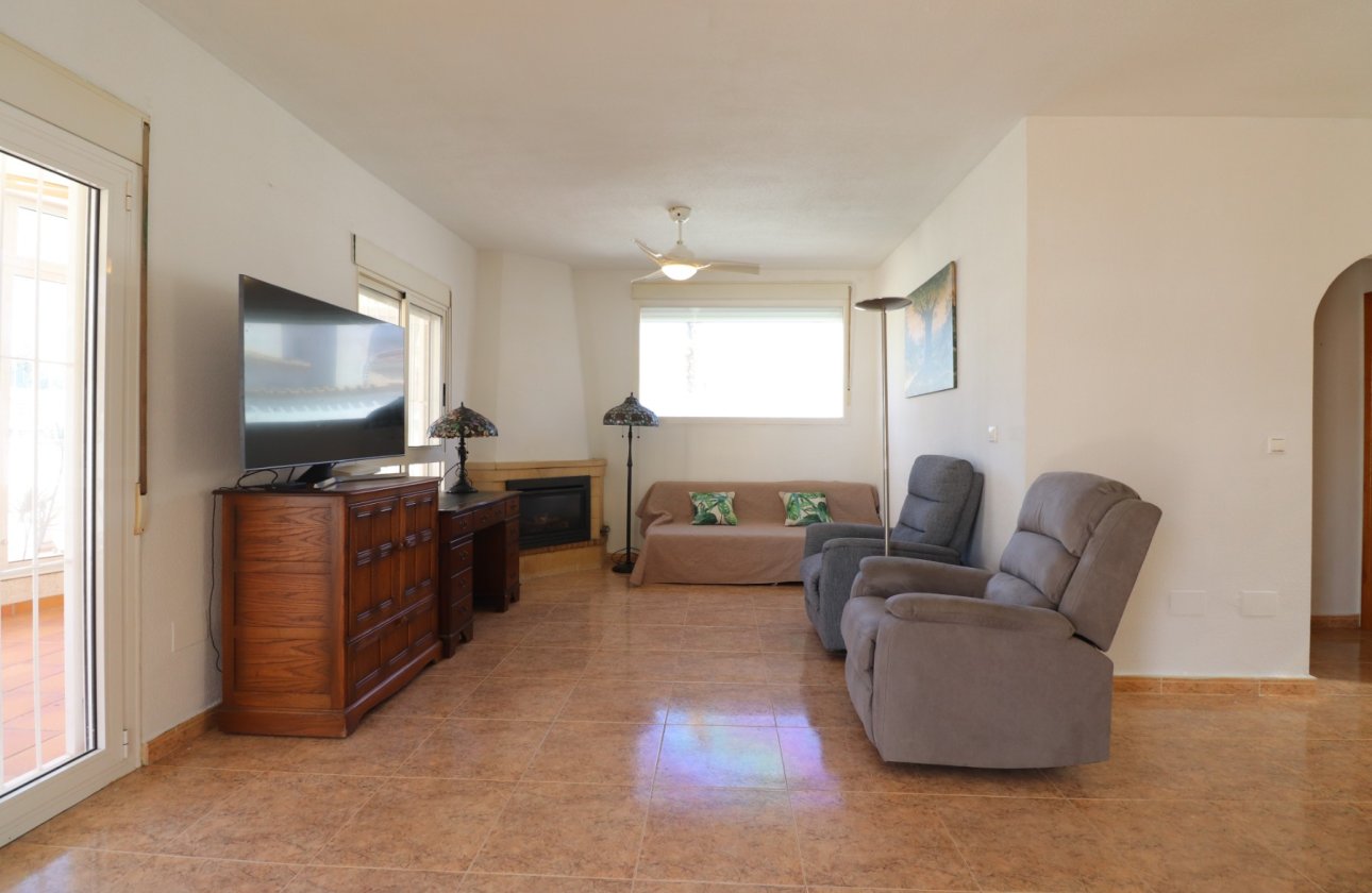 Resale - Villa - Ciudad Quesada - Atalayas